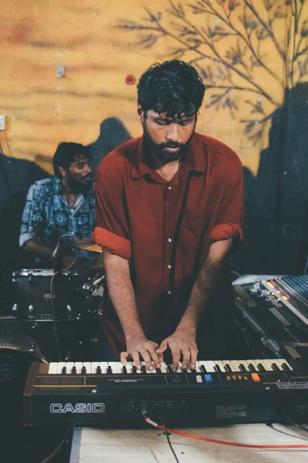 Kacha Kacha IV photo