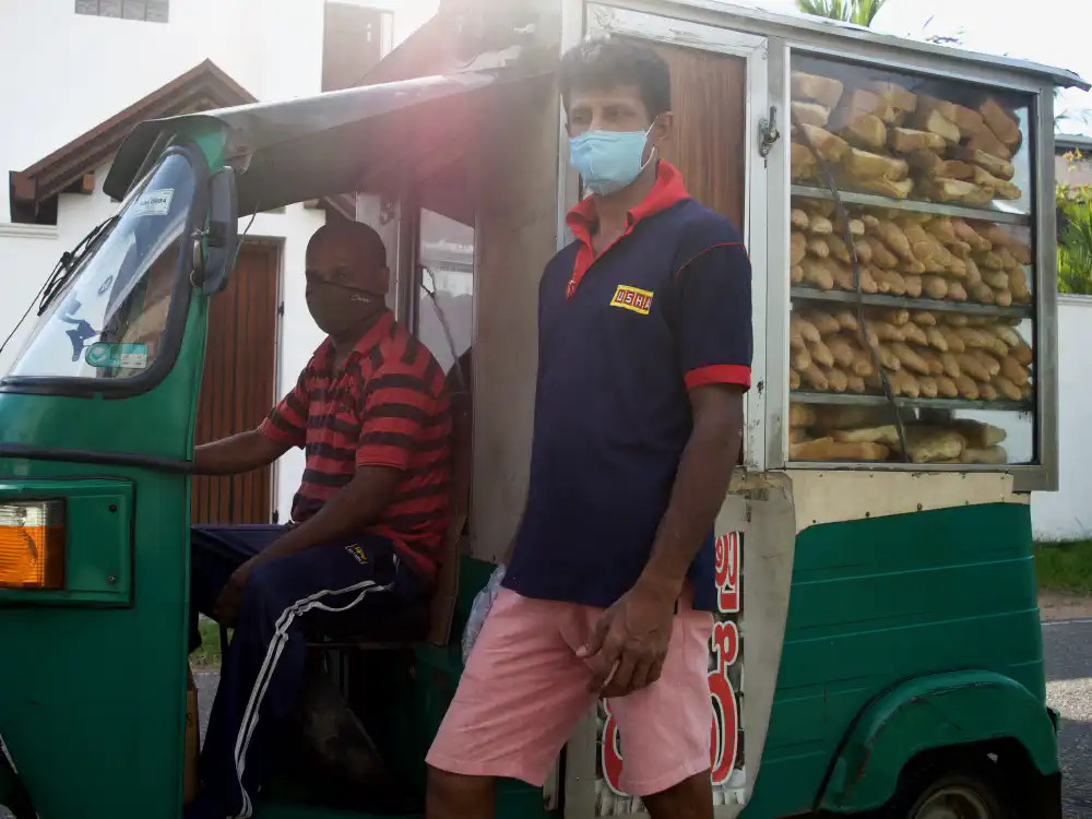 Why Do Sri Lankan Bread Three Wheelers Play Für Elise post thumbnail